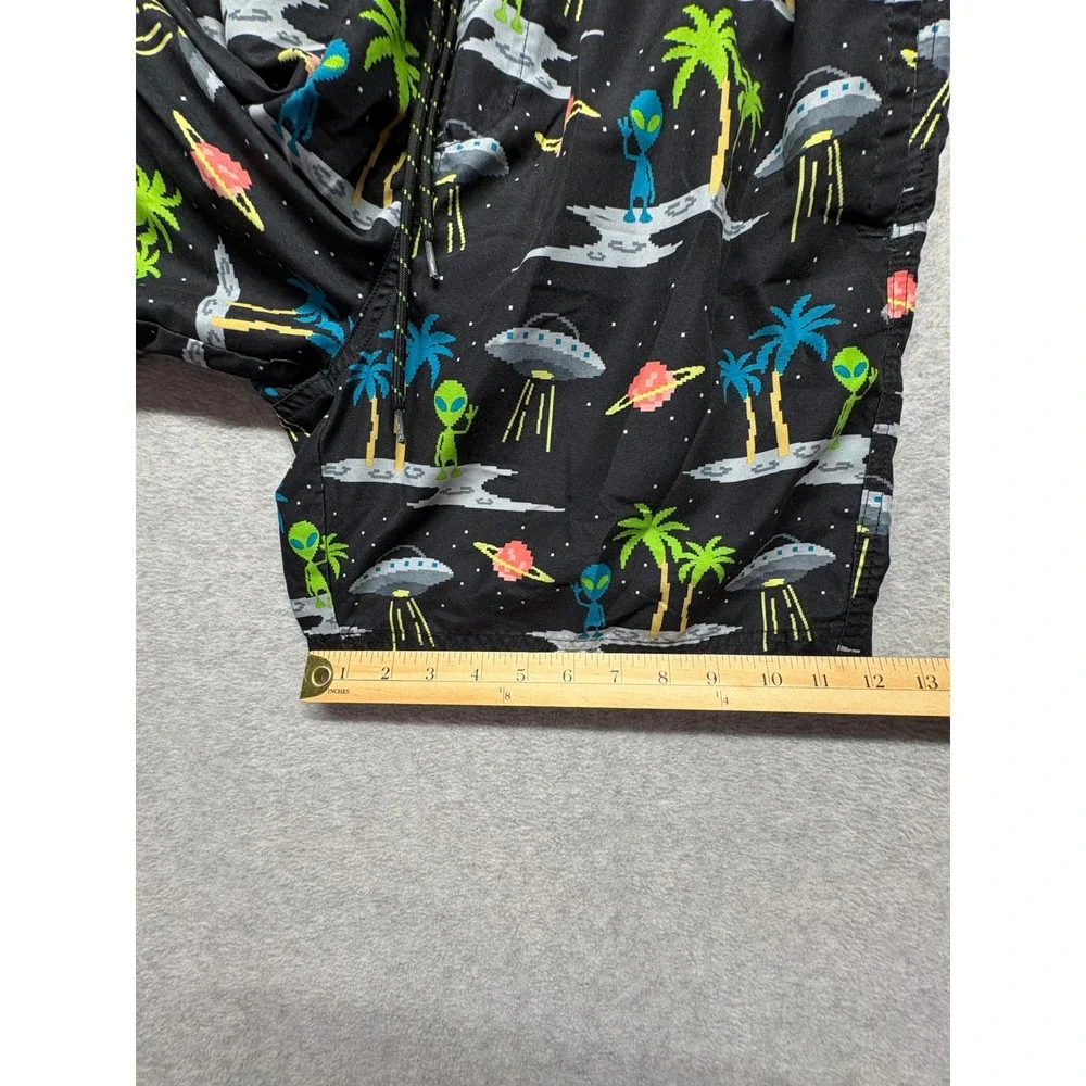 No Boundaries Mens Alien UFO Pixel Print Swim Trunks Black Medium 32-34 NB52469